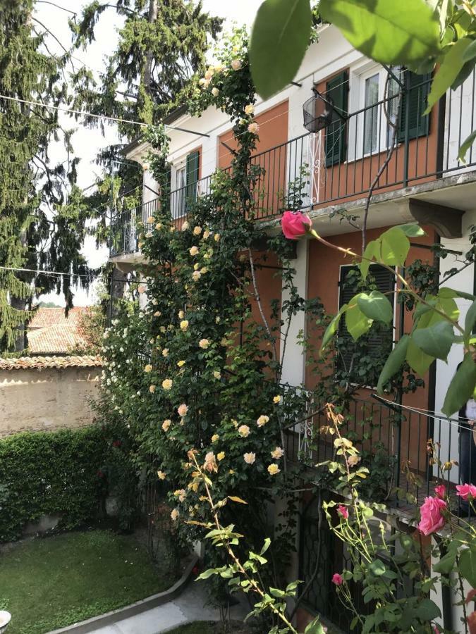 Bed & Roses Meni Appartement La Morra Buitenkant foto